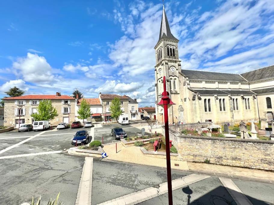 La Baillargeoise - Superbe Maison A 7 Min Du Parc Saint-Georges-les-Baillargeaux Extérieur photo